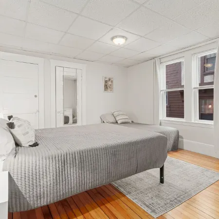 Historic Salem Retreat. Near Waterfront + Downtown