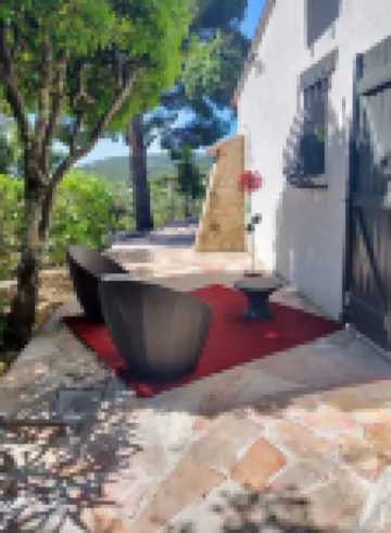 400m from the sea, Villa with splendid sea view, heated infinity pool