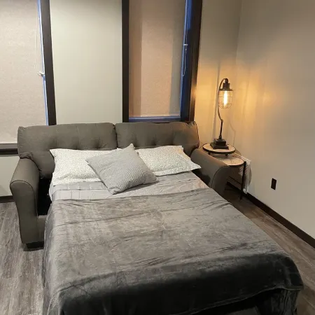 NEW, NEW, NEW!  Wabasha downtown studio113 Pembroke Ave Unit #102