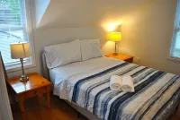Stylish 4-bedroom whole house with plenty of parking Các khách sạn gần Sam's Club