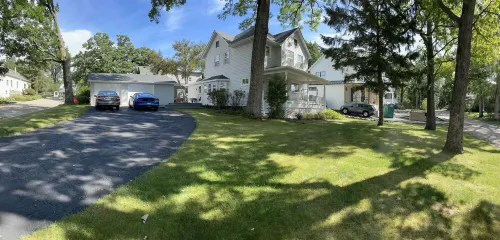 Classic Lake House just a few blocks to Abbey, Lakefront, Restuarants, & Beach