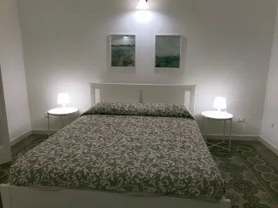 Large and very central apartment just renovated