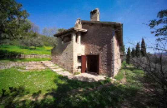 Art, nature and peace upon the mountain of St. Francis.