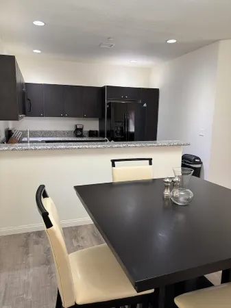 3-bedroom condo in pleasant Mesquite with AC, WiFi. Enjoy your stay Отели рядом с достопримечательностью «Splash Pad»