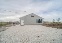 The Concord: A charming 2-bed 2-bath pet friendly house in historic Saint James