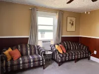 Riverview charming apt near beach