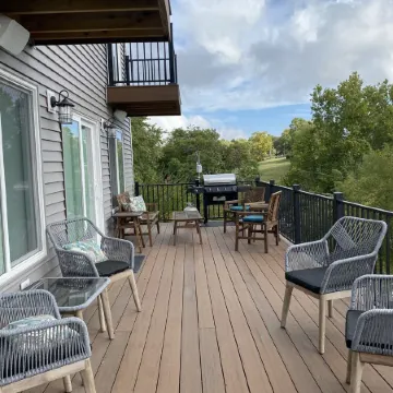 Quaint house on the bluffs overlooking the scenic Missouri River.