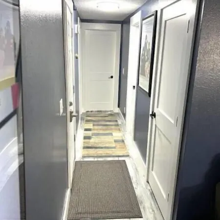 Entire Lower Level Just Off Interstate, Free Breakfast, 1,100 Sq Ft