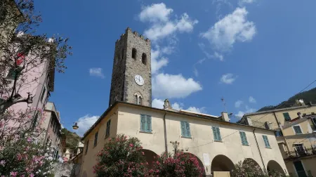 Monterosso al mare - Old Town - 5 Terre CIN IT011019C2ZIWM9HKK Отели рядом с достопримечательностью «Monterosso public beach (Fegina)»