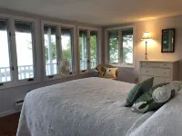 Charming cottage by the sea - 무료 와이파이