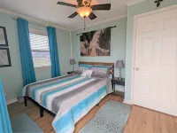 Cozy Cottage “Anchors Away”