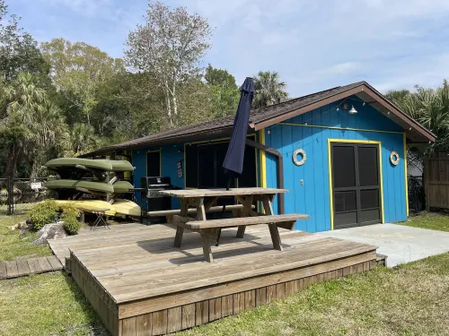 Have it all at this beautiful waterfront Homosassa home close to all amenities.