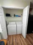 The Corner View: Cute, Clean and Cozy Home!