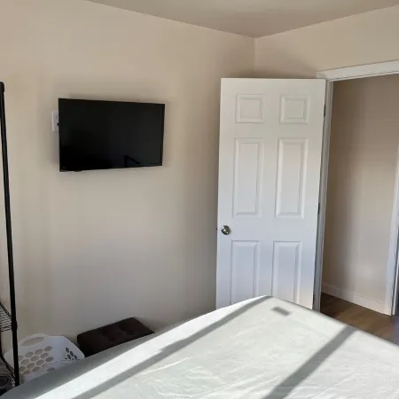 Charming 2 bedroom apartment near airport in Spenard