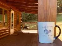 Black Bear Cabin, private and secluded!