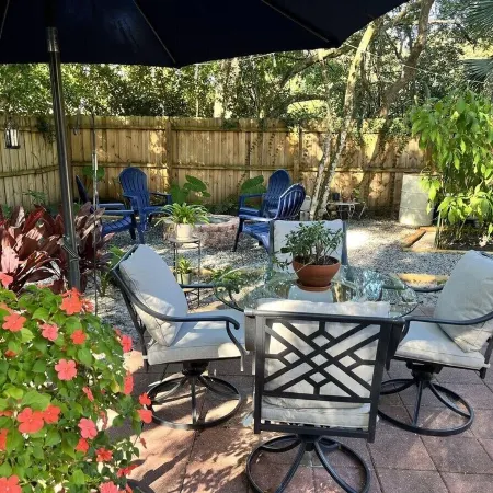 Oaktree Cottage in Mount Dora Historic District