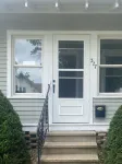 Stately 3-bedroom home in peaceful Dyersville, Iowa