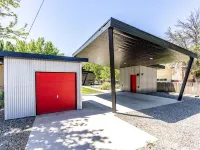 Modern Tiny Home Steps from the Heart of Fruita Hotels in Fruita