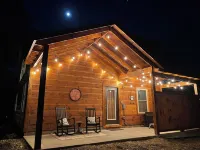 This cabin is a 1 bedroom(s), 2 bathrooms, located in Pigeon Forge, TN.