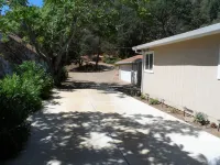 Direct Lake Front Paradise Cove #1 In Reviews - Beach - Launch - Traeger Smoker