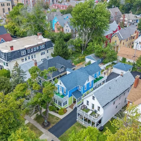 Luxury 2 Bedroom 1.5 Bath Town Home/ Walk to Elmwood/ Garage/ EV Charger/ AC