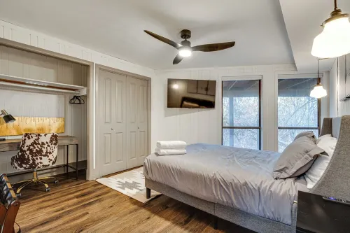 Campfire Lodge: Mid-Century Charm & Indoor Fire Pit