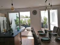 Superb Furnished  Terrace, Central Hotels in La Tremblade