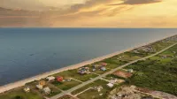 New home only step from the beach!!!