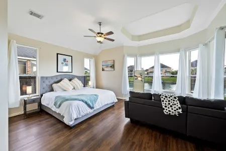 Unique Restful 3BR @Waterview