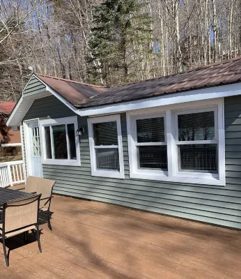 Updated Camp- 5 min  to Old Forge, 1st Lake views