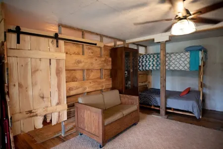 Rustic Barnstay on 66 acres