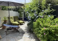 La Petite Famille à la mer