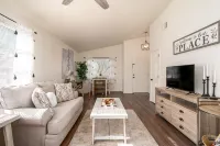 Wonderful Vacation Home - Trails, Golf & Dining