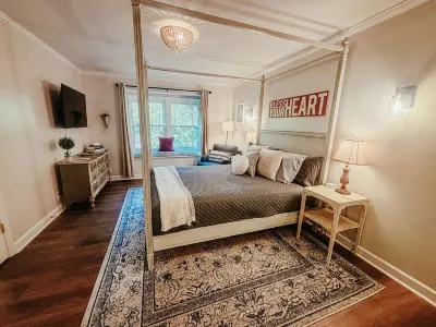 Discover Tranquility: Welcome to Firefly Cottage, Your Peaceful Retreat Hotels near First Presbyterian Church