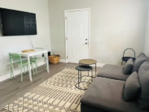 Quiet Studio in New Port Richey Downtown. Apartment B