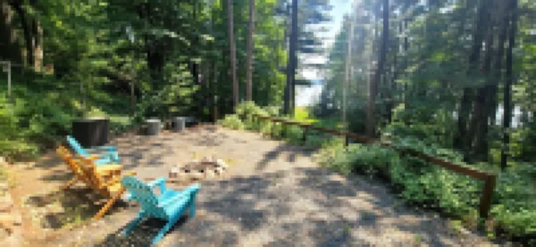 Little Cottage On Prairie - Prairie Lake That Is!!!