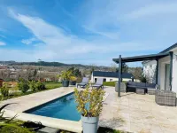 Maison Neuve Avec Piscine 10 min de Perigueux Hôtels à proximité de : Le Palio
