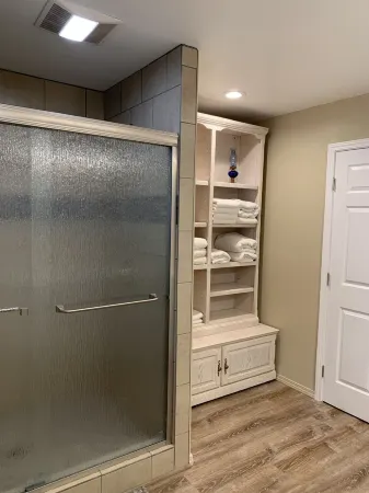 Taylor II House, ocean view, close to everything