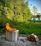 4BD 4.5BA Pet-Friendly Riverfront Home Hotels in Saco