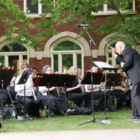 Historic Home By Carleton College; Perfect for Visiting Families & Faculty Hotels in Northfield
