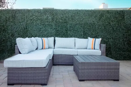 King Bed - Downtown Gilbert - Hot Tub, Pool, Entertainment, Arcades + Projector!