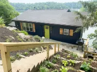 Christmas Decor - Bourbon Trail - Lakefront - Amazing Fish from Dock - Slip