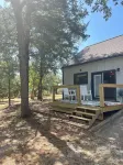 Cottage just 30 minutes from Texas A&M, 15 minutes from Premiere baseball field Hotels in Robertson County