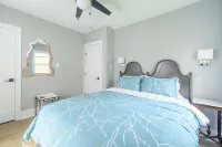 Quiet home in coveted Watts-Hillendale neighborhood.  Close to Duke Hospital/VA