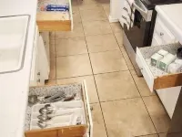 SALE! Peaceful, Clean, 4x Queen Bed, Spacious! Hotels in Hemet