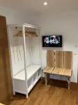 Modern wooden style apartment close to the nature Hotel dekat Spitalkirche