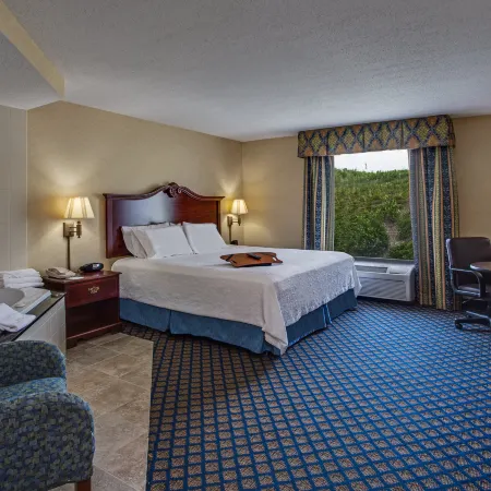 Hampton Inn Clearfield