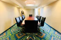 Heritage Inn & Suites St Louis Fenton, Trademark by Wyndham Hotels in Des Peres