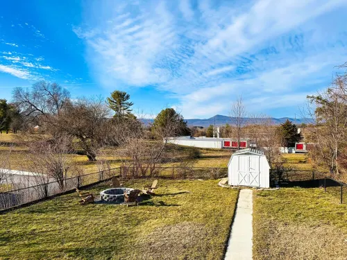 Luray Downtown / Hot Tub / Game Room / Firepit