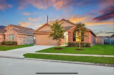 Amazing & Modern 3BR, 2BA Home near IAH, DT 월마트 수퍼센터 주변 호텔